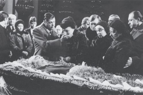 Иллюстрация к книге — Брежнев [i_058.jpg]