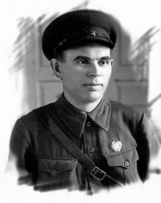 Иллюстрация к книге — Эпоха победителей. Воспоминания пламенных лет! [i_006.jpg]