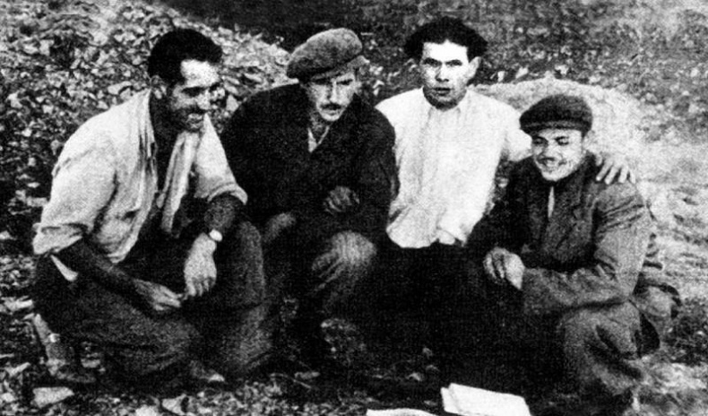 Иллюстрация к книге — Эпоха победителей. Воспоминания пламенных лет! [i_026.jpg]