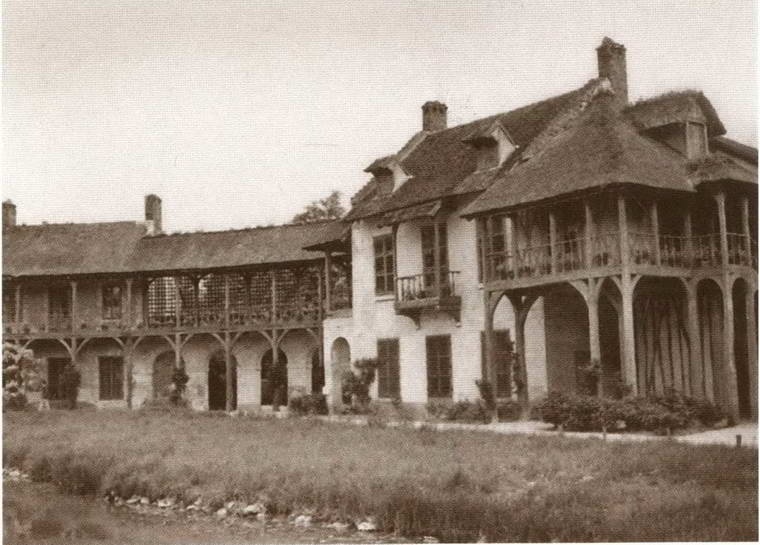 Иллюстрация к книге — Мария Антуанетта [i_029.jpg]