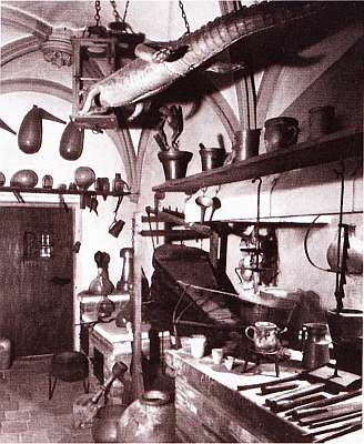 Иллюстрация к книге — Калиостро [i_012.jpg]