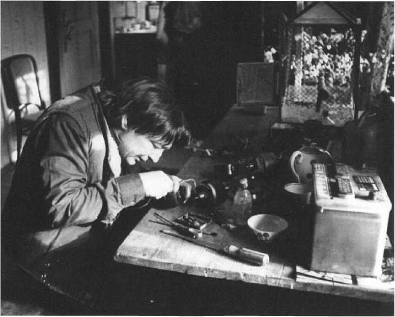 Иллюстрация к книге — Эдик. Путешествие в мир детского писателя Эдуарда Успенского [i_015.jpg]