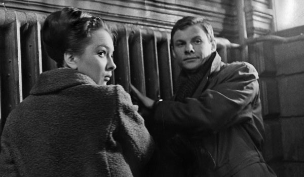 Иллюстрация к книге — 320 страниц про любовь и кино [i_028.jpg]