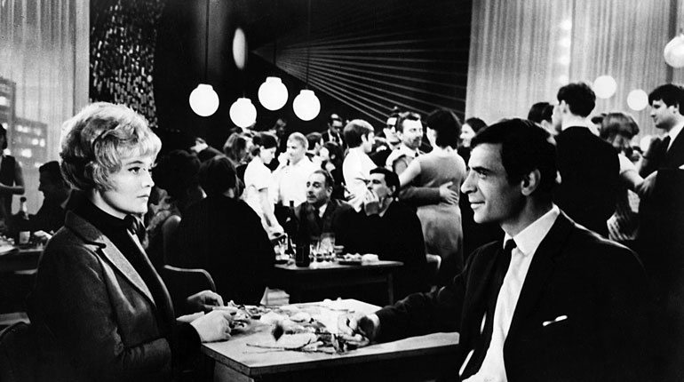 Иллюстрация к книге — 320 страниц про любовь и кино [i_035.jpg]