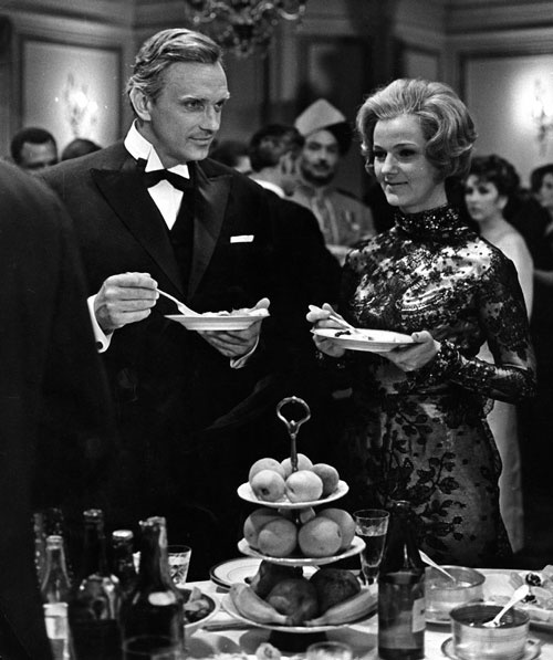 Иллюстрация к книге — 320 страниц про любовь и кино [i_040.jpg]