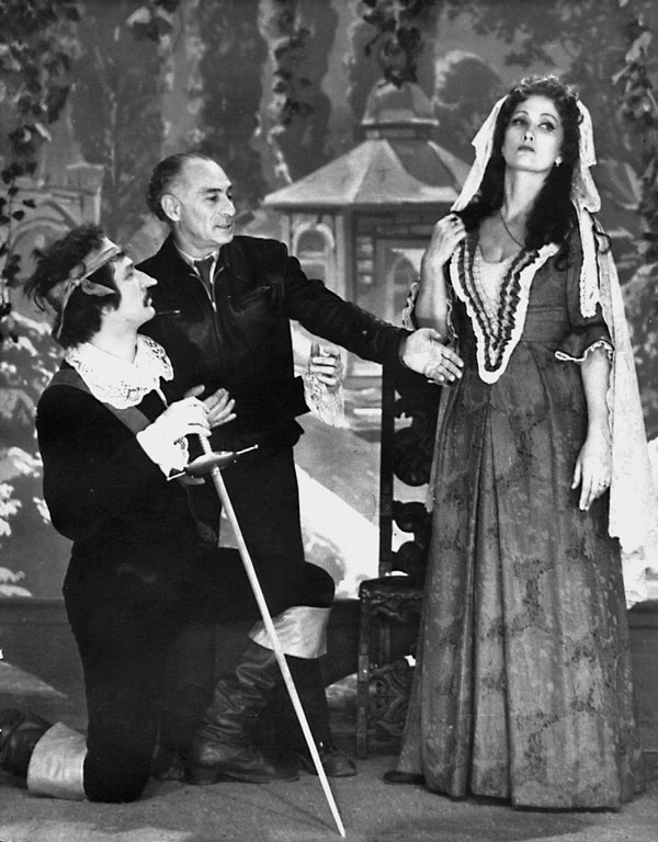 Иллюстрация к книге — 320 страниц про любовь и кино [i_056.jpg]