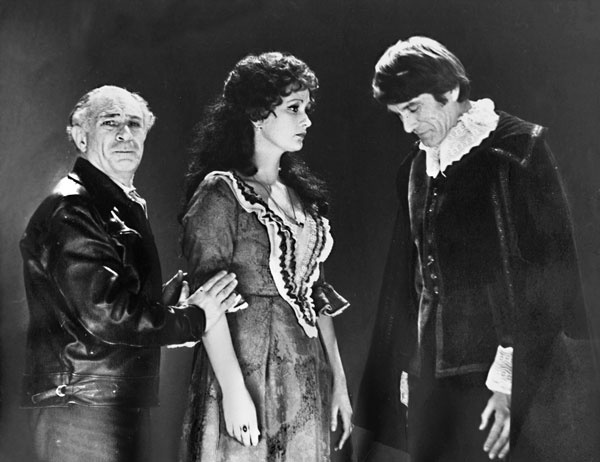 Иллюстрация к книге — 320 страниц про любовь и кино [i_057.jpg]