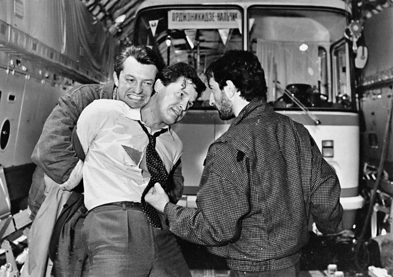 Иллюстрация к книге — 320 страниц про любовь и кино [i_061.jpg]