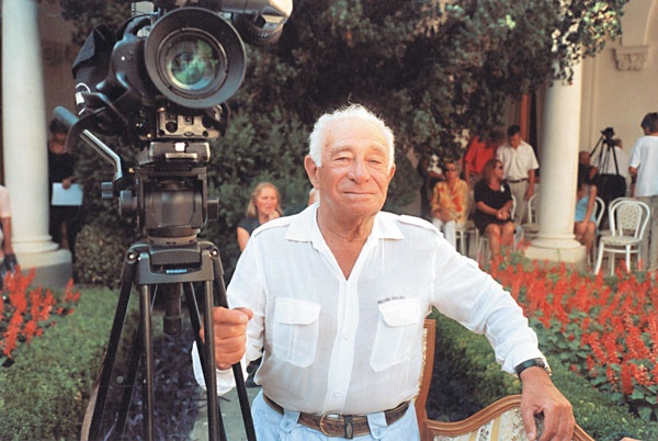 Иллюстрация к книге — 320 страниц про любовь и кино [i_081.jpg]