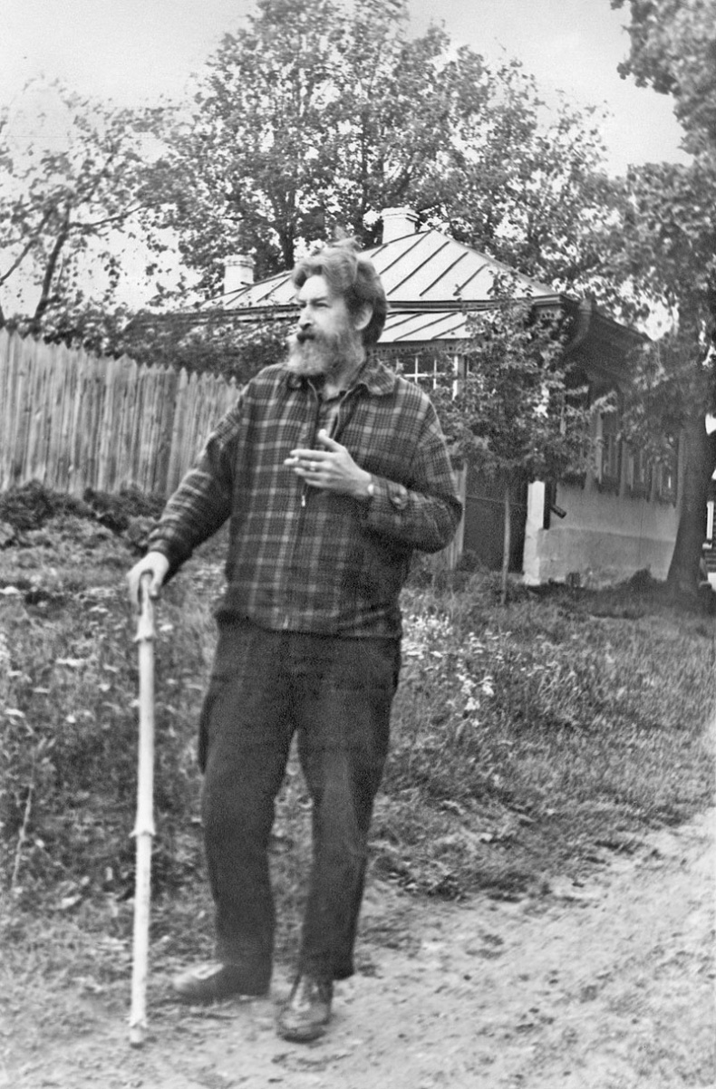 Иллюстрация к книге — &quot;Посмотрим, кто кого переупрямит...&quot;. Надежда Яковлевна Мандельштам в письмах, воспоминаниях, свидетельствах [i_067.jpg]