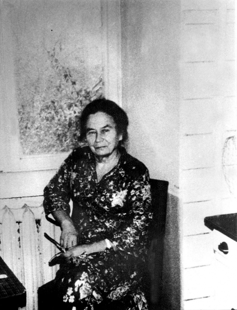 Иллюстрация к книге — &quot;Посмотрим, кто кого переупрямит...&quot;. Надежда Яковлевна Мандельштам в письмах, воспоминаниях, свидетельствах [i_072.jpg]