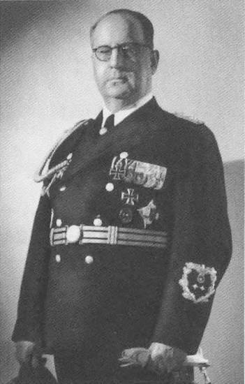 Иллюстрация к книге — Иосиф Григулевич. Разведчик, &quot;которому повезло&quot; [i_032.jpg]