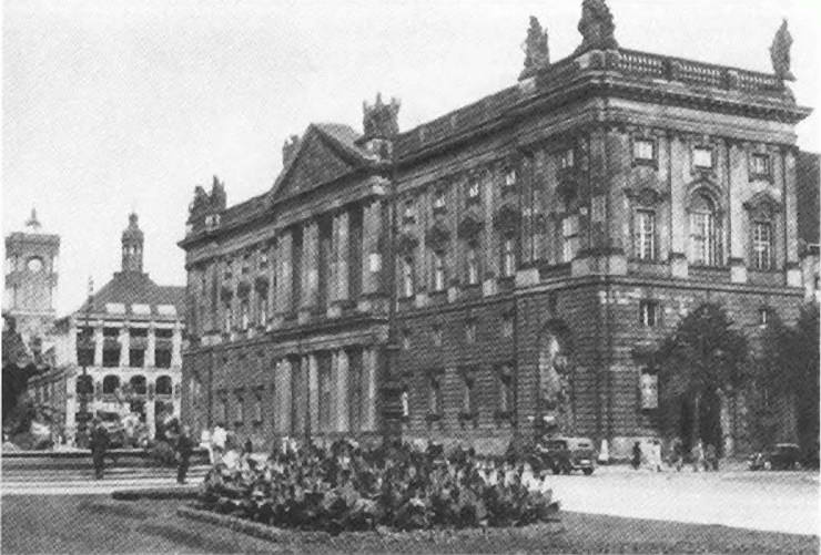 Иллюстрация к книге — Иосиф Григулевич. Разведчик, &quot;которому повезло&quot; [i_038.jpg]