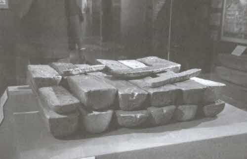 Иллюстрация к книге — Охотники за морскими кладами [i_016.jpg]