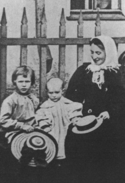 Иллюстрация к книге — Розанов [i_019.jpg]