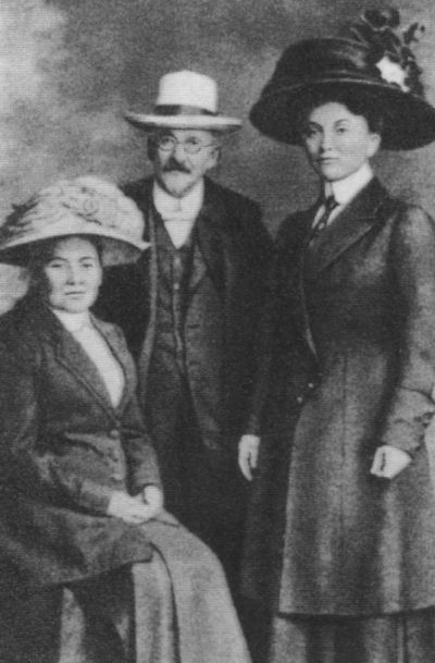 Иллюстрация к книге — Розанов [i_042.jpg]