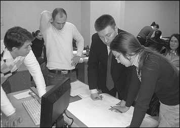 Иллюстрация к книге — Социальные технологии: деловые игры. Учебное пособие [i_018.jpg]