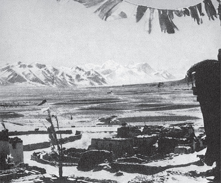 Иллюстрация к книге — Семь лет в Тибете. Моя жизнь при дворе Далай-ламы [_7.jpg]