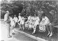 Иллюстрация к книге — Стрельцов. Человек без локтей [pic_49.jpg]