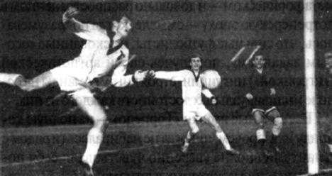 Иллюстрация к книге — Валерий Воронин - преждевременная звезда [_04.jpg]