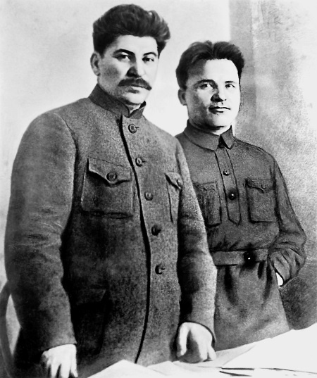 Иллюстрация к книге — Сталин и Гитлер [i_002.jpg]