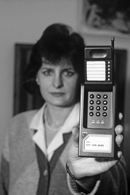 Иллюстрация к книге — Были 90-х. Том 2. Эпоха лихой святости [doc2fb_image_0300000d.jpg]