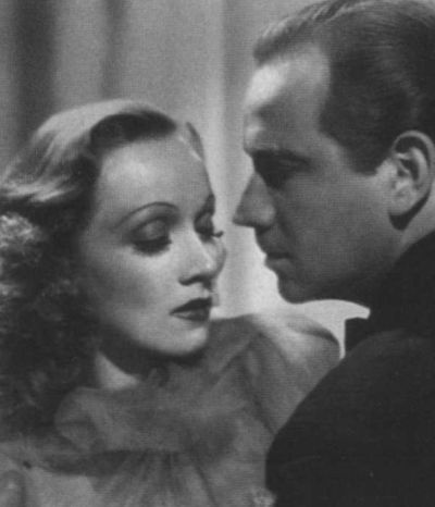 Иллюстрация к книге — Марлен Дитрих [i_035.jpg]