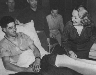 Иллюстрация к книге — Марлен Дитрих [i_041.jpg]