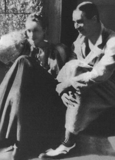 Иллюстрация к книге — Марлен Дитрих [i_048.jpg]