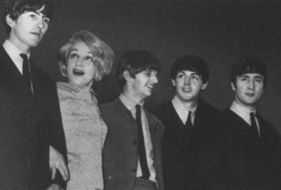 Иллюстрация к книге — Марлен Дитрих [i_050.jpg]