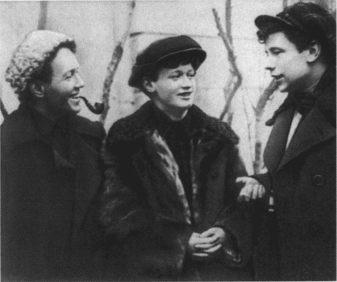 Иллюстрация к книге — Шолохов [i_014.jpg]