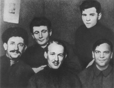 Иллюстрация к книге — Шолохов [i_020.jpg]