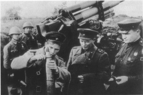 Иллюстрация к книге — Шолохов [i_039.jpg]