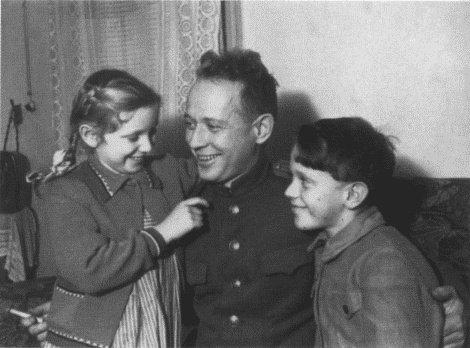 Иллюстрация к книге — Шолохов [i_040.jpg]