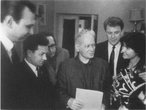 Иллюстрация к книге — Шолохов [i_055.jpg]