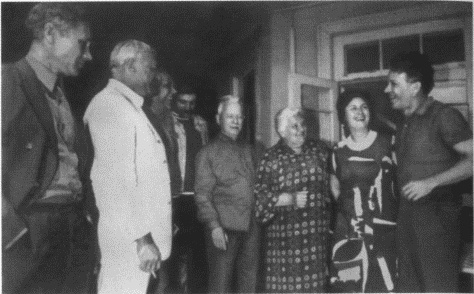 Иллюстрация к книге — Шолохов [i_059.jpg]