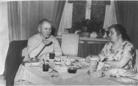 Иллюстрация к книге — Шолохов [i_061.jpg]