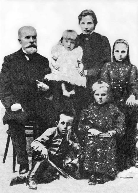 Иллюстрация к книге — Жизнь - Подвиг Николая Островского [i_004.jpg]