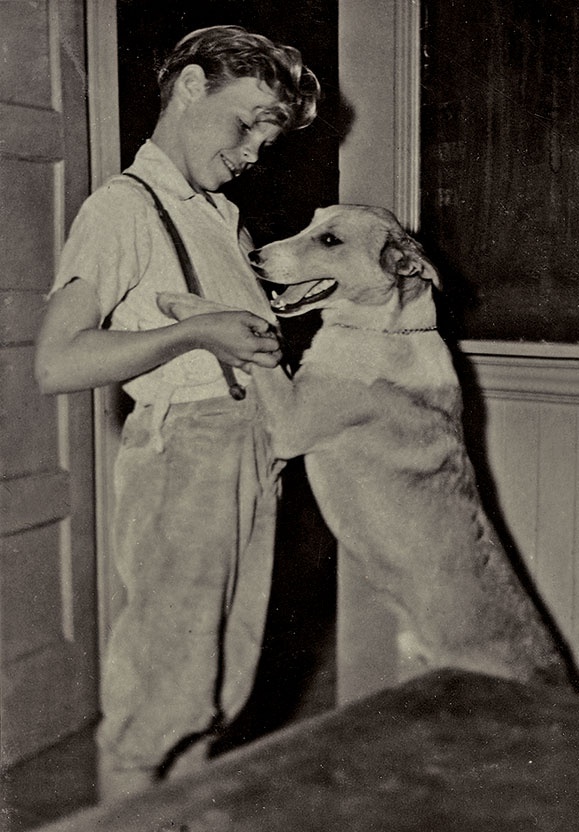 Иллюстрация к книге — Без ума от шторма, или Как мой суровый, дикий и восхитительно непредсказуемый отец учил меня жизни [i_006.jpg]