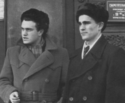 Иллюстрация к книге — Аксенов [i_010.jpg]