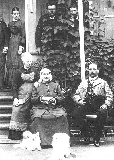 Иллюстрация к книге — Петербургские женщины XIX века [i_077.jpg]