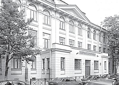 Иллюстрация к книге — Петербургские женщины XIX века [i_099.jpg]