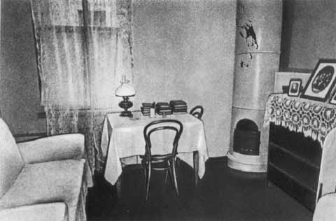 Иллюстрация к книге — Ленин [i_037.jpg]