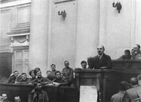 Иллюстрация к книге — Ленин [i_075.jpg]