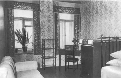 Иллюстрация к книге — Ленин [i_084.jpg]