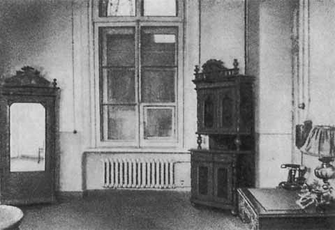 Иллюстрация к книге — Ленин [i_093.jpg]