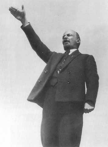 Иллюстрация к книге — Ленин [i_096.jpg]