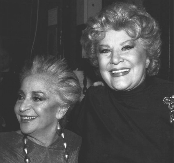 Иллюстрация к книге — Елена Образцова. Голос и судьба [i_116.jpg]