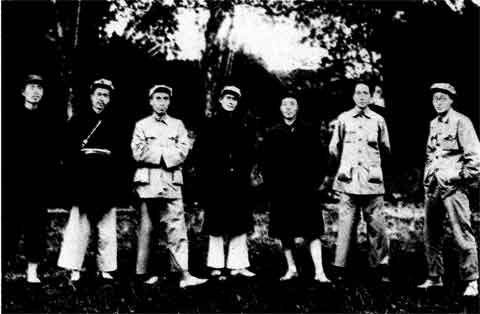 Иллюстрация к книге — Мао Цзэдун [p_39.jpg]