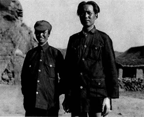 Иллюстрация к книге — Мао Цзэдун [p_46.jpg]